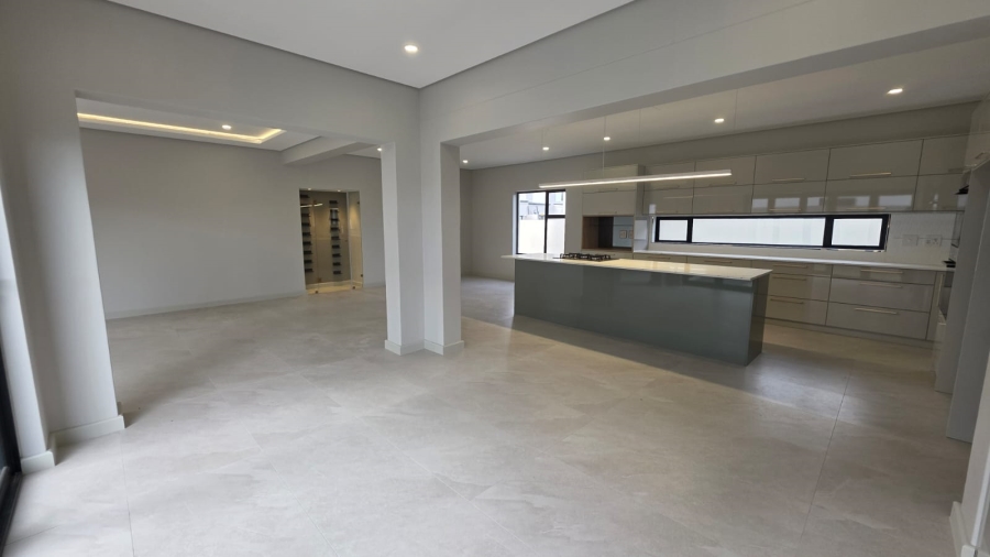 4 Bedroom Property for Sale in Sandown Western Cape
